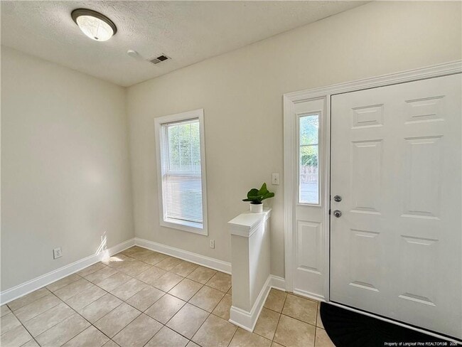 Building Photo - 309 Bulla Pl