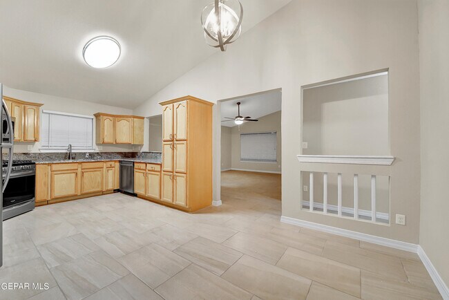 Building Photo - 3049 Tierra Salada Dr
