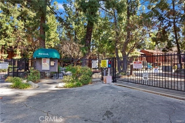 Building Photo - 328 S Prospectors Rd
