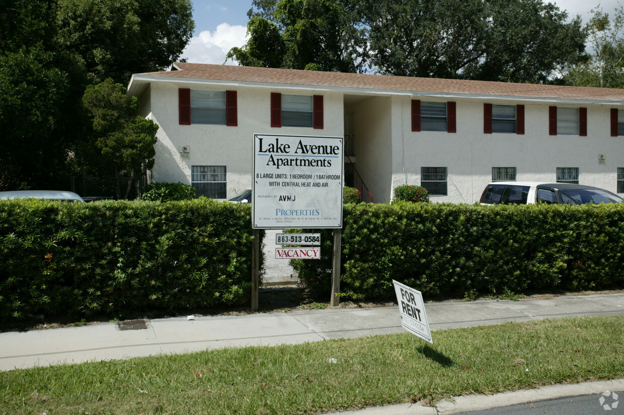 Building Photo - Lake Avenue Apartments