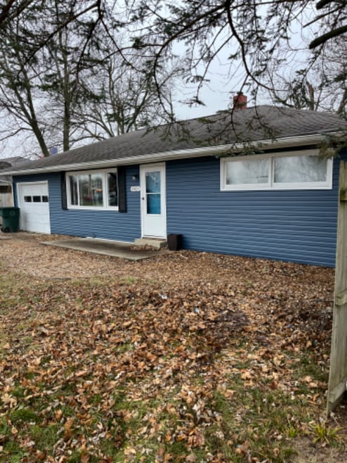 Houses For Rent Under 1300 Near Me