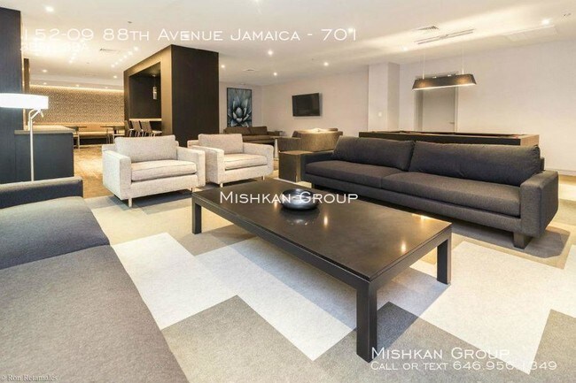 Foto del edificio - 152-09 88th Ave