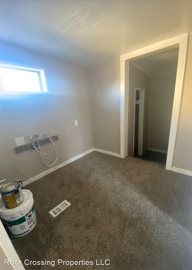 Foto del edificio - 4 br, 1 bath House - 419 E. Jarman