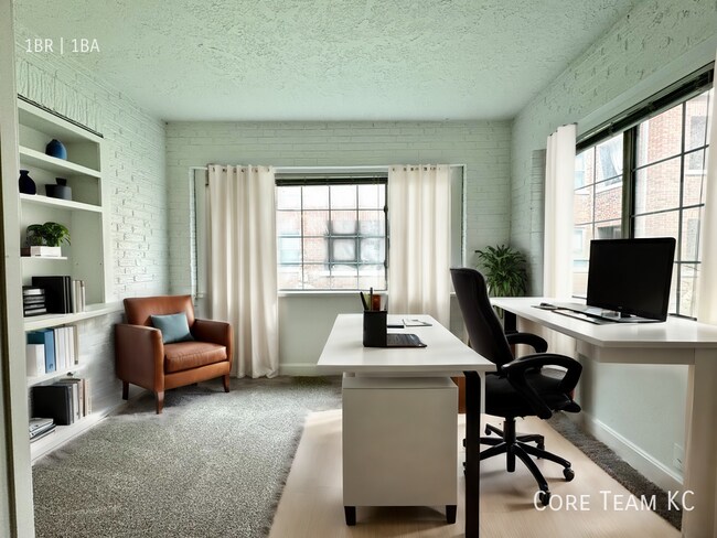 Foto del edificio - Vanity Fair 1 Bedroom Condo in West Plaza