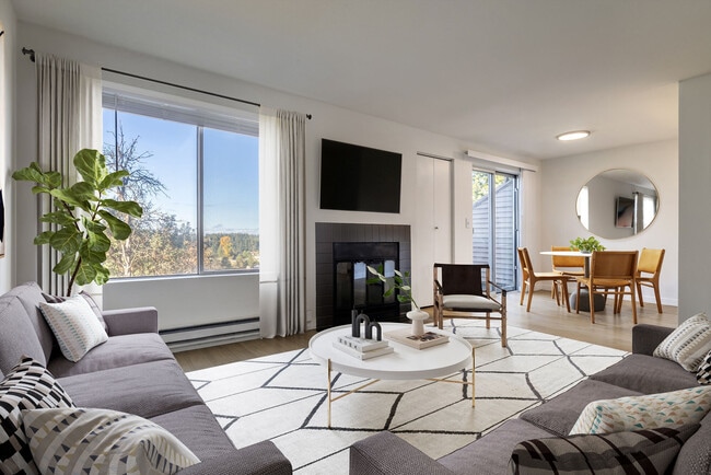 Building Photo - Lodge at Madrona Ridge