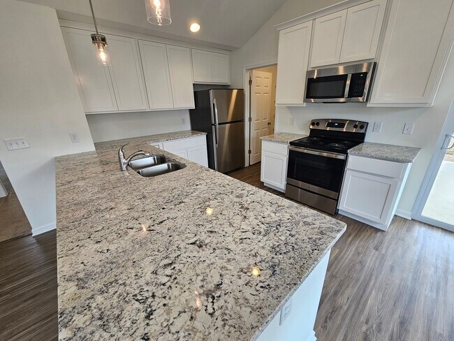 Building Photo - 1125 Waynoka Dr