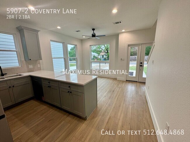 Foto del edificio - 5907 Coventry Ln