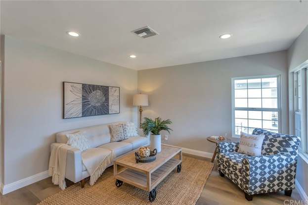 Foto del edificio - 8329 Winsford Ave