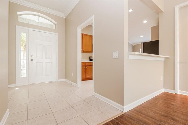 Foto del edificio - 654 White Flower Way