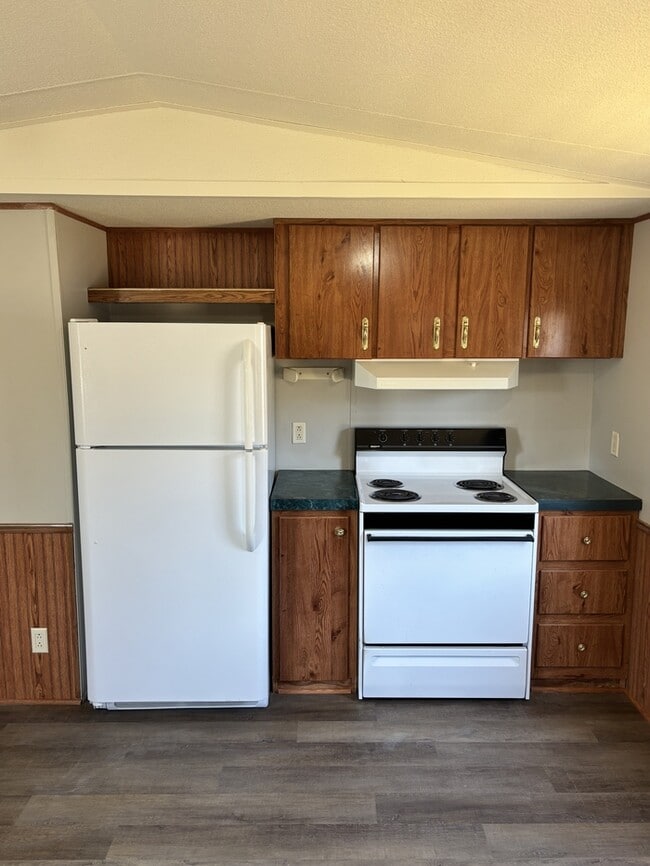 Foto del edificio - 128 Cassidy Ln