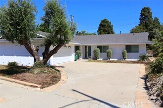 Building Photo - 28244 Trailriders Dr