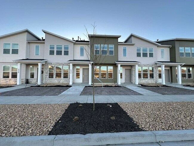 Building Photo - 526 S 1215 W