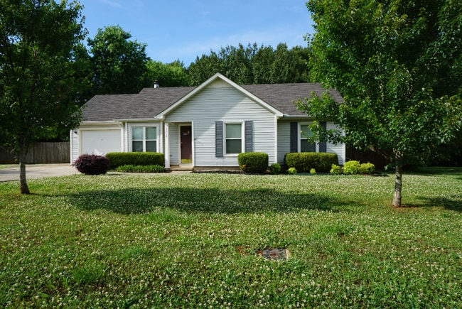 Building Photo - 13254 Dickens Ln