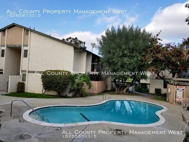 Foto del edificio - 2 Bed 2 Bath Condo in Hacienda Heights
