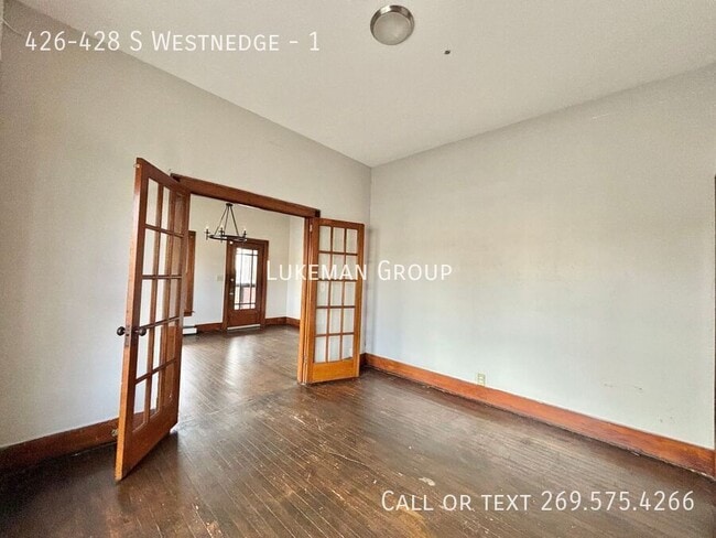 Building Photo - 426-428 S Westnedge-1