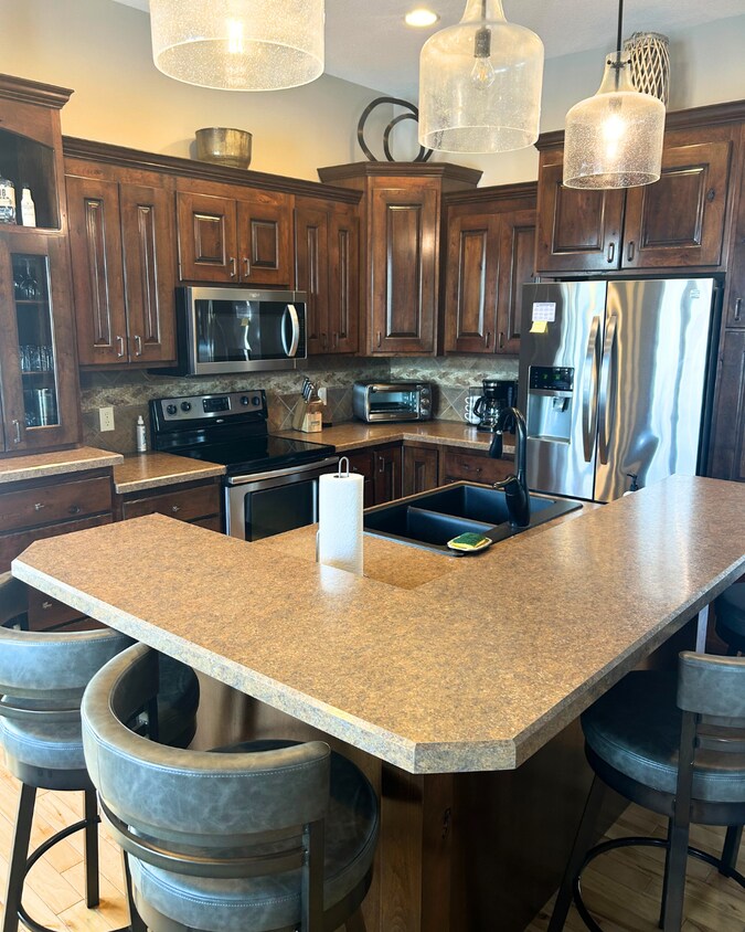 Foto principal - 2204 S Silverthorne Ave