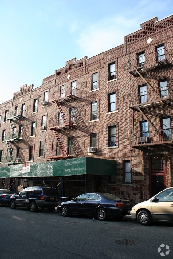 Building Photo - 308 E 183rd St