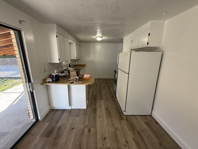 Building Photo - 4299 W Deno Dr