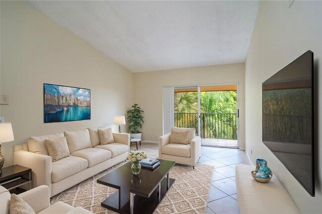 Foto del edificio - 10701 Cleary Blvd