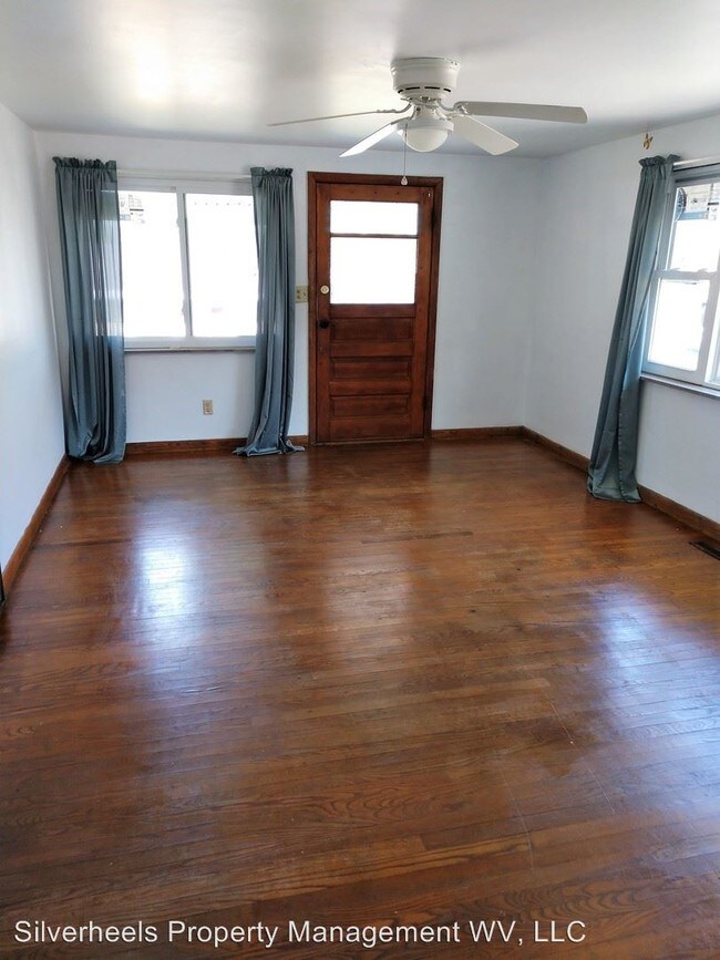 Building Photo - 2 br, 1 bath House - 2210 1/2 26th Avenue