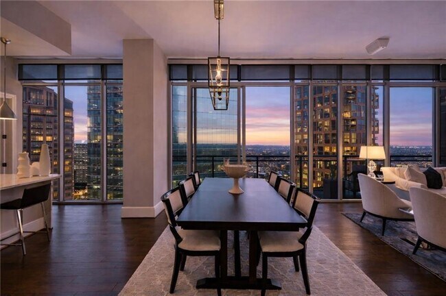 Foto del edificio - 1065 Peachtree St NE