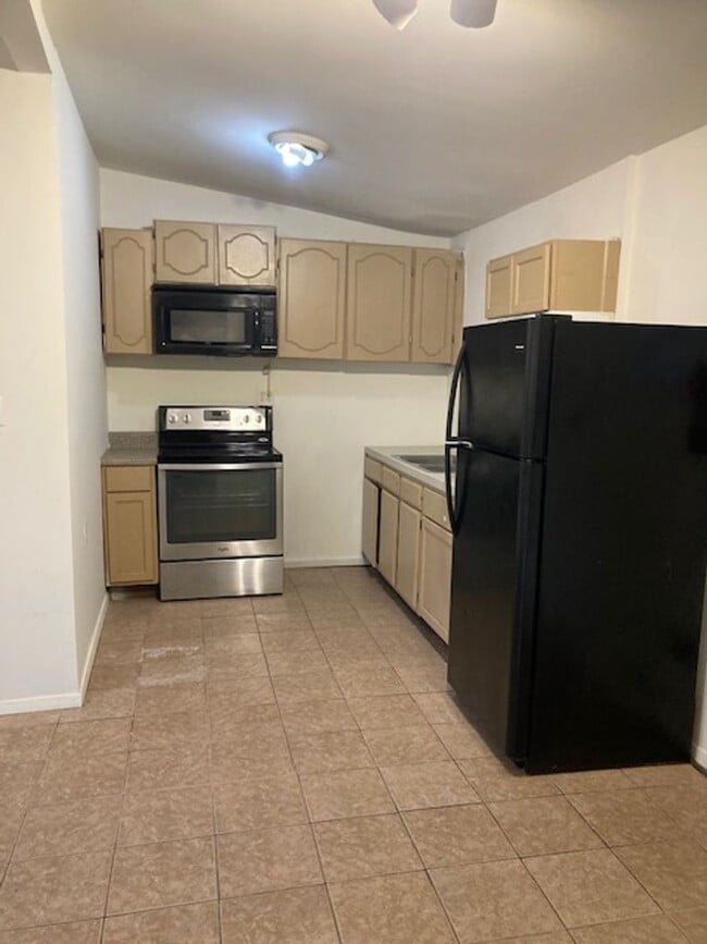 Photo - Biloxi 2 Bedroom House