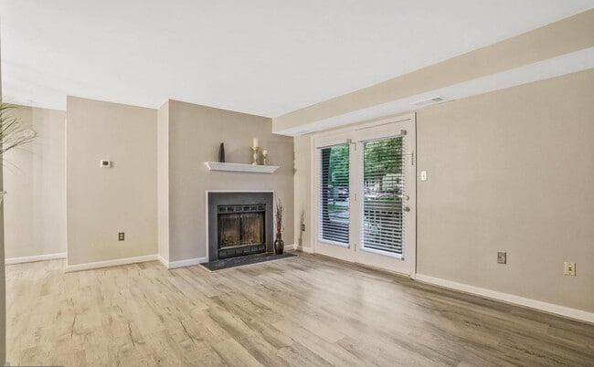 Building Photo - 8612 Shadwell Dr