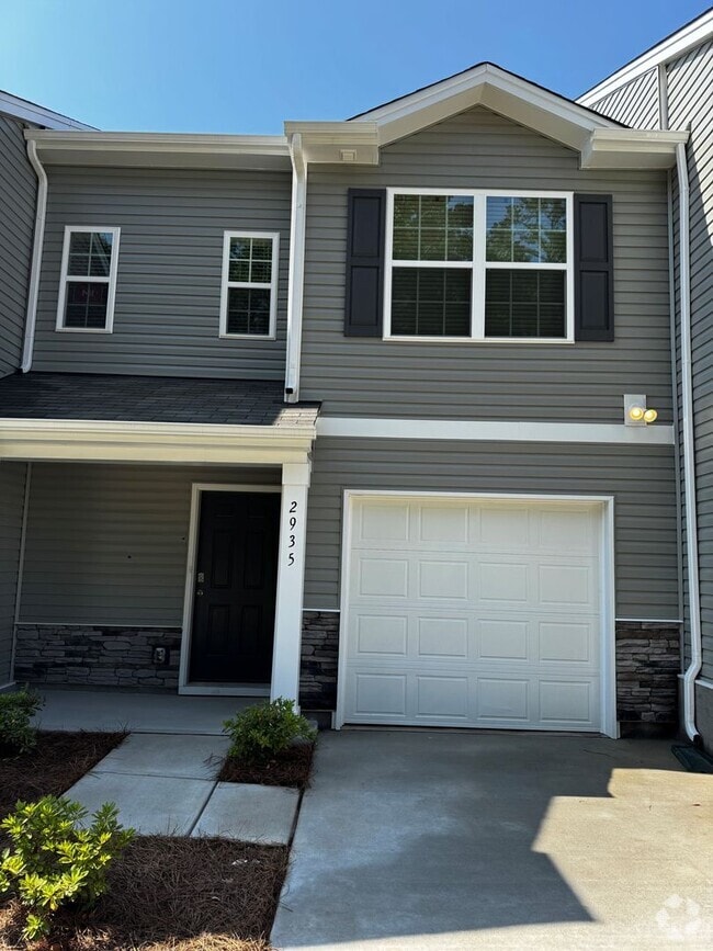 Building Photo - 2935 Penninger Cir