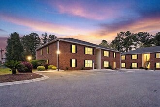 Building Photo - 3703 Clay Pond Rd