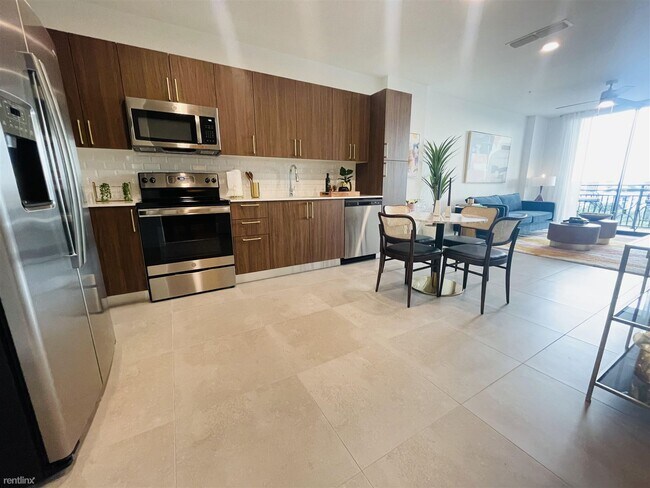 Building Photo - 1 br, 1 bath Condo - 1320 NW 7th St BRAND ...