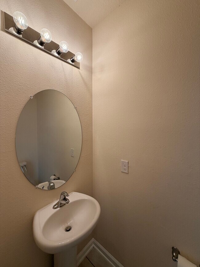 Foto del edificio - 840 Gate Run Rd