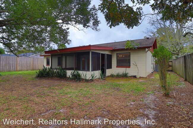Building Photo - 3 br, 2 bath House - 3157 Knottypine Ave