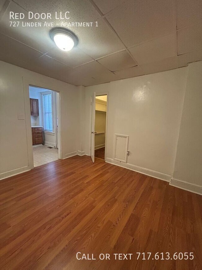 Building Photo - 727 Linden Ave
