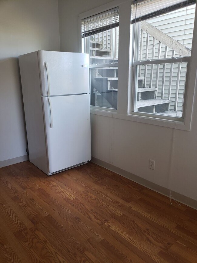 Foto del edificio - 605-607 1st Avenue SW