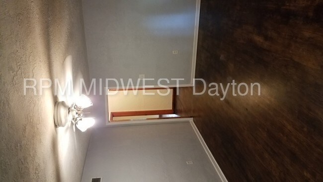 Building Photo - 1632 Arrowwood Rd