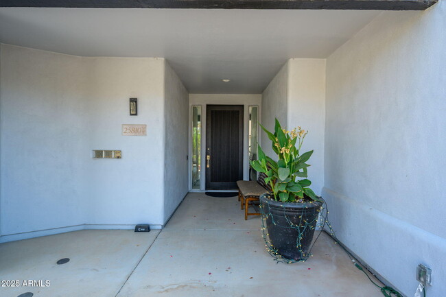 Building Photo - 25810 N Abajo Dr