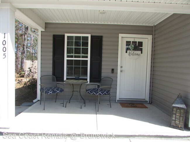 Building Photo - 2 br, 2 bath House - 1005 Fillmore Road
