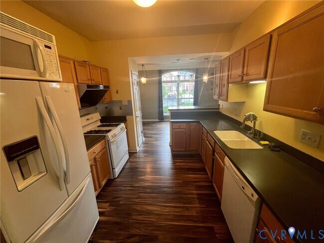 Foto del edificio - 11401 Friars Walk Ct