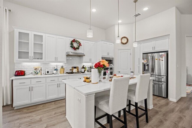 Building Photo - 12329 Mesa Verde Dr