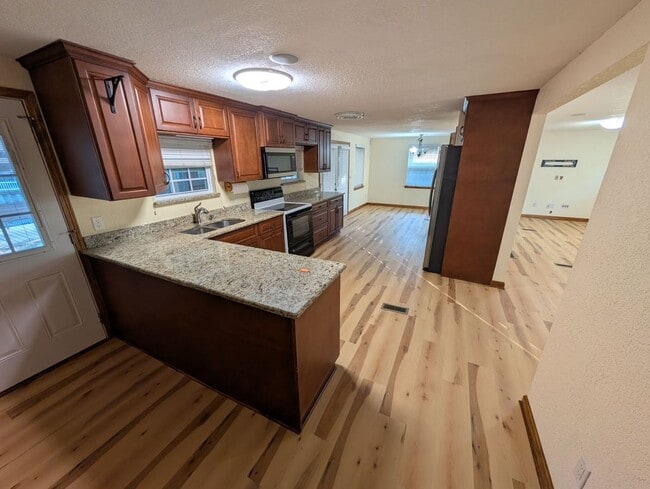 Building Photo - 3BR/2BA Home in St. Augustine Near everyday amenities