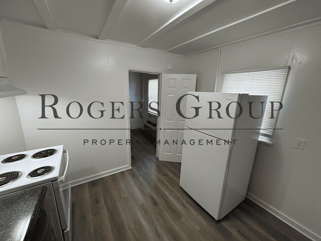 Foto del edificio - #450 - 914-916 Water St Duplex