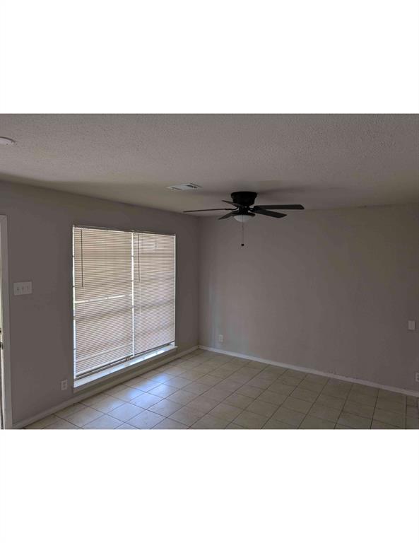 Foto del edificio - 5207 Rue St