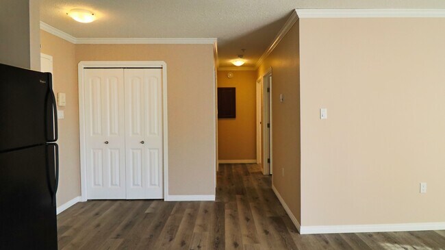 Building Photo - 5202 49 St