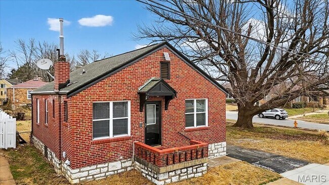 Foto del edificio - 3815 Bayless Ave