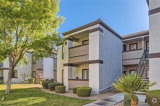 Building Photo - 7255 W Sunset Rd