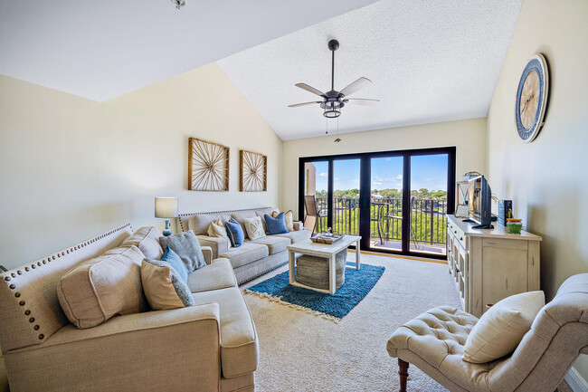 Building Photo - 1701 Marina Isle Way