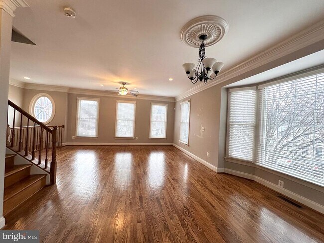 Foto del edificio - 4201 Timber Meadow Dr