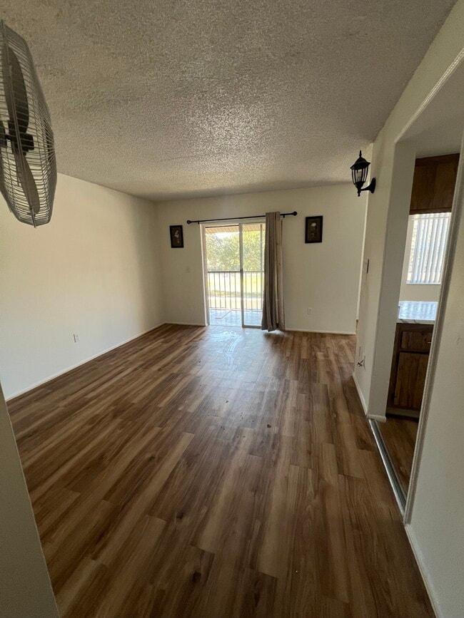 Building Photo - 430 Banana Cay Dr