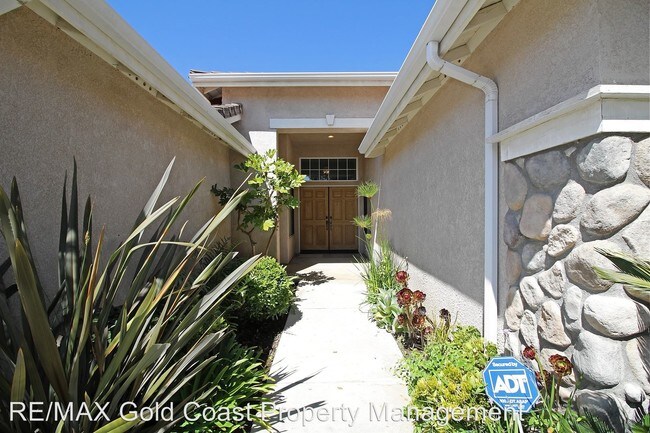 Foto del edificio - 3 br, 3 bath House - 223 Giant Oak Avenue