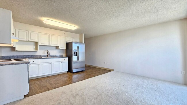 Photo - 801 South St House